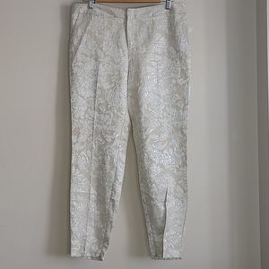 Forever 21 Floral Ivory Ankle Pant Size 10